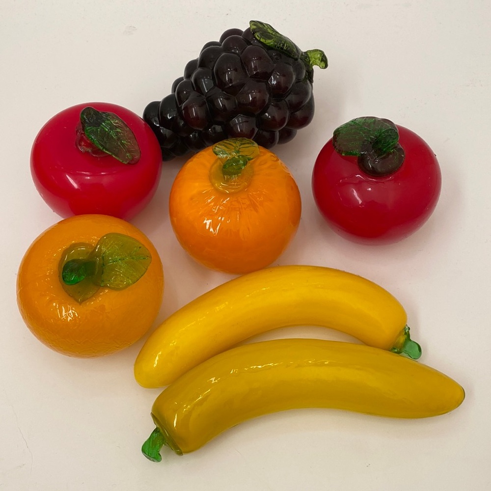 Vintage Full Size Hand Blown Glass Fruit  - Lot Of 7
